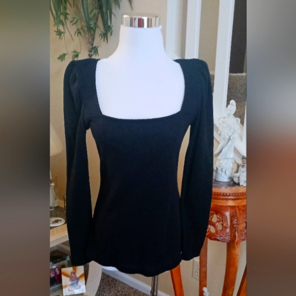 89th & Madison Square Neck Sweater S Black NWOT